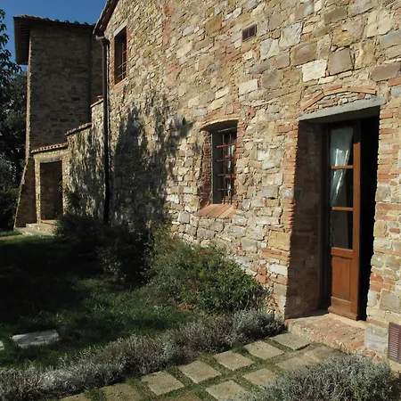 Fattoria Casa Sola カントリーハウス バルベリーノ・ヴァル・デルサ